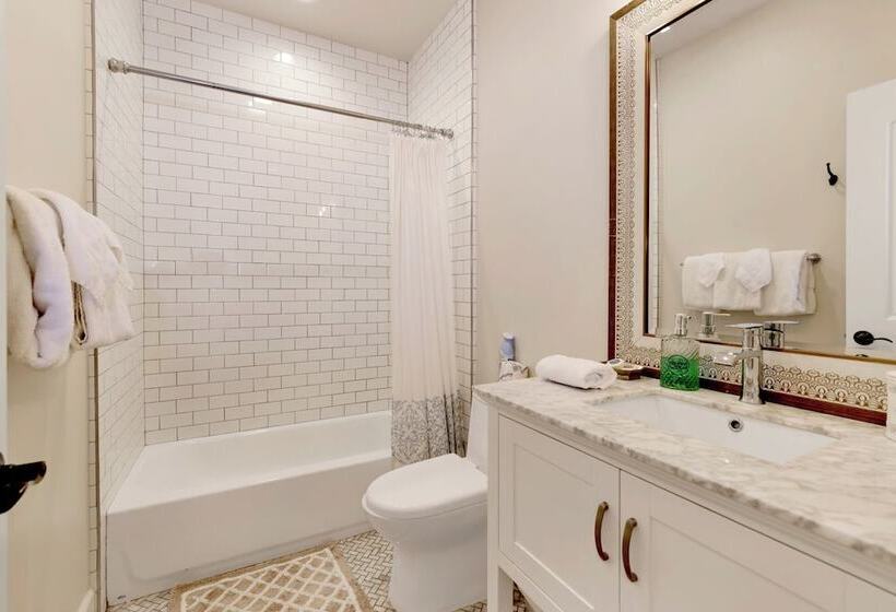 Mountain Palace #2018