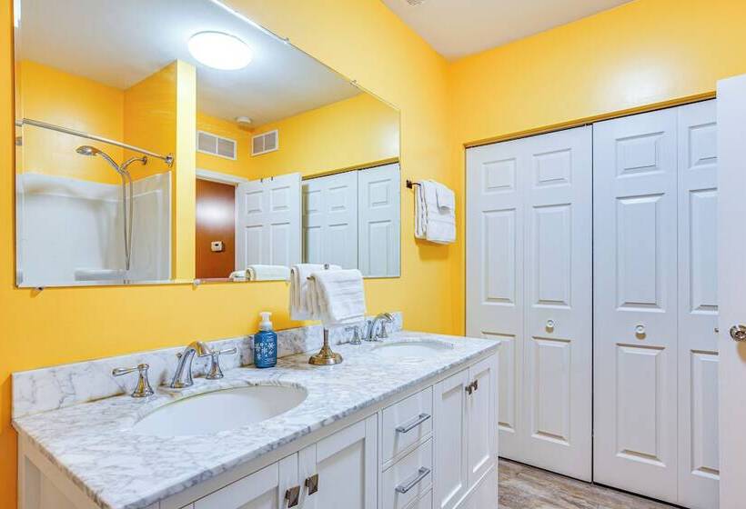 Peaceful Perry Home W/ Patio   Pets Welcome!