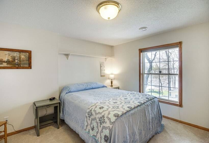 Pelican Rapids Lake House W/ Water Views + Dock!