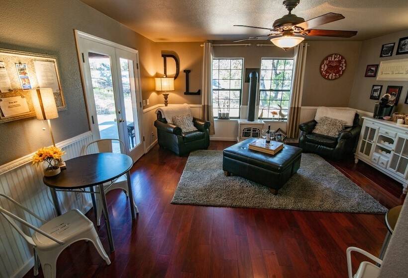 펜션 Drakeslanding Inn