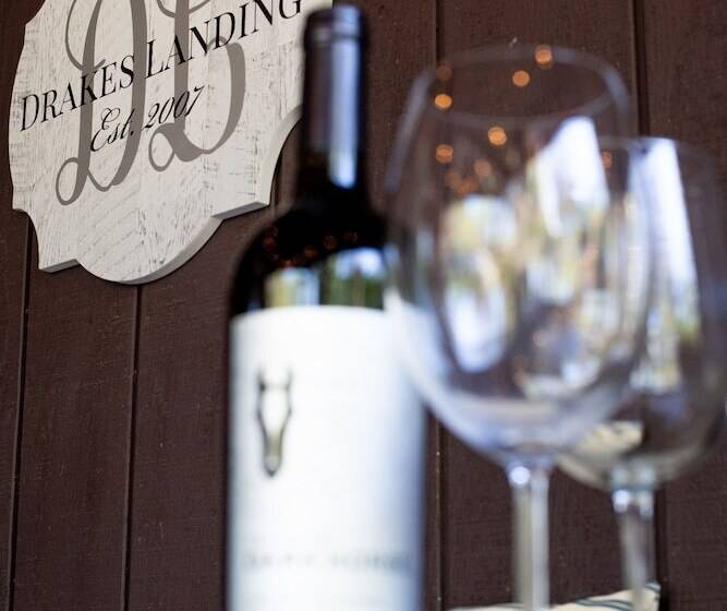 펜션 Drakeslanding Inn