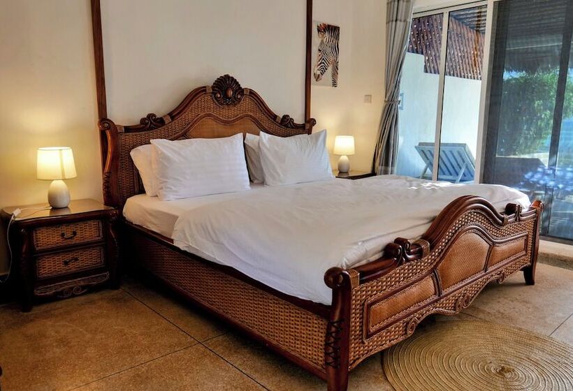 Пансион Lala Land Lodge