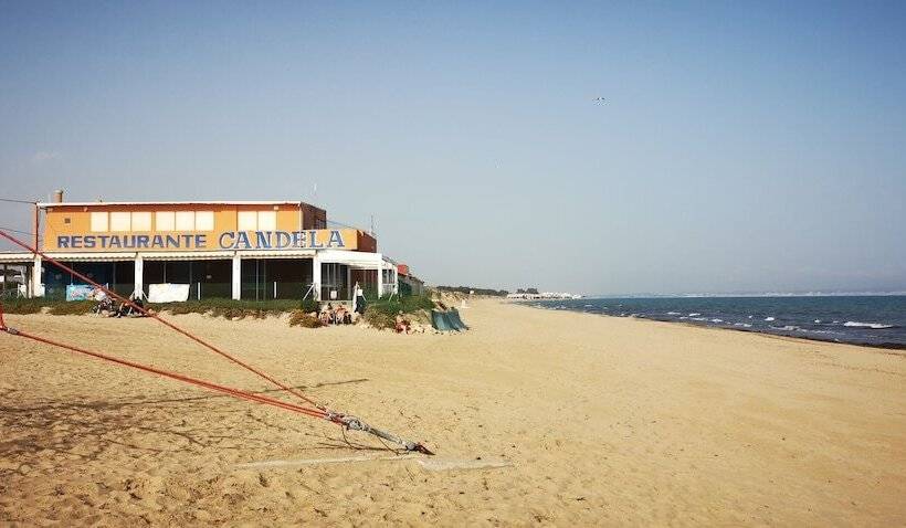 膳宿费 Las Mariposas