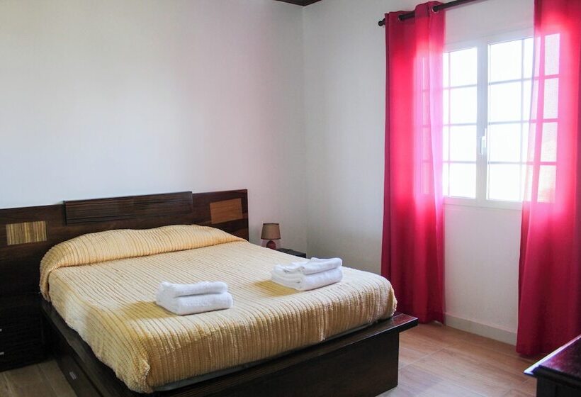 بنسيون Vila Almeida