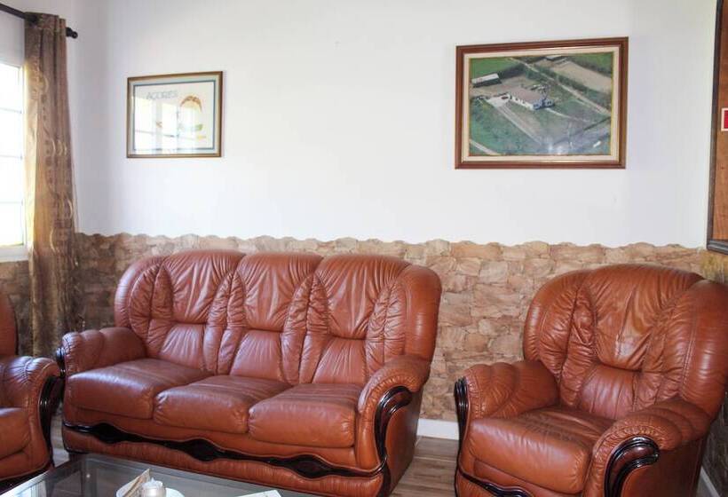 بنسيون Vila Almeida