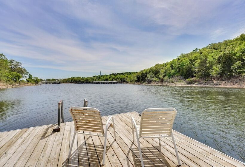 Pet Friendly Branson Gem: Walk To Table Rock Lake