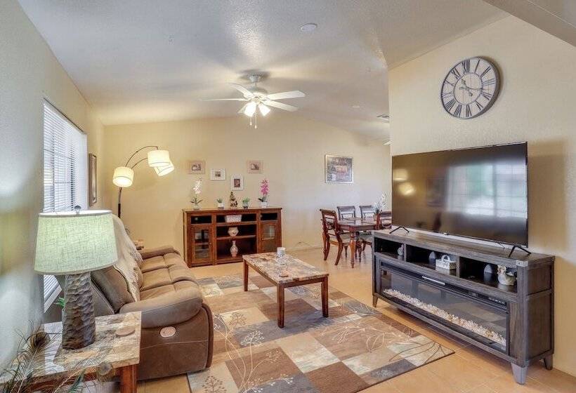 Pet Friendly Bullhead City Home ~ 2 Mi To River!
