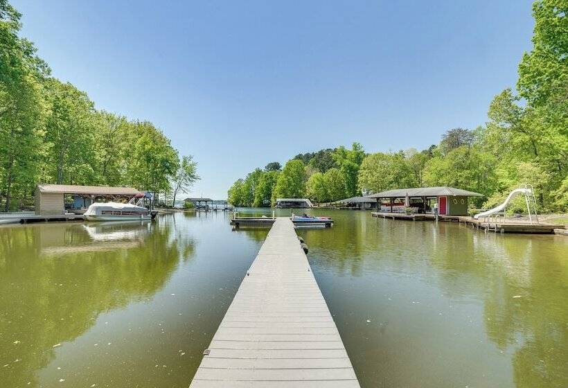 2 Mi To Lake Access: Pet Friendly Bumpass Retreat!
