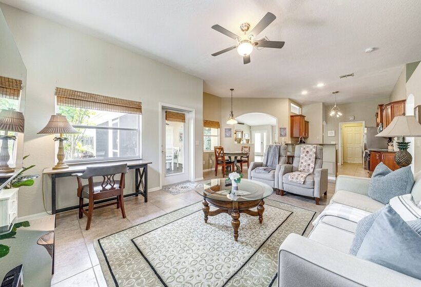 Pet Friendly Florida Home W/ Patio + Gas Grill!