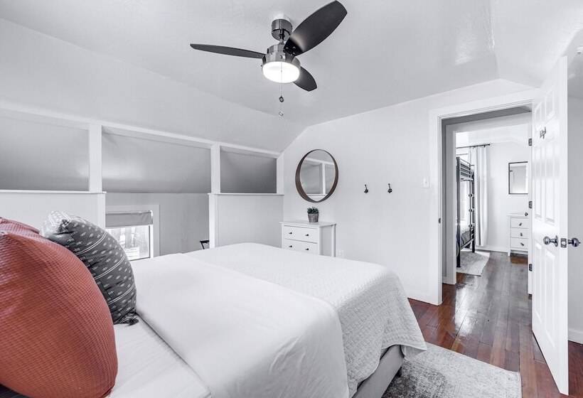 Nearby Hiking: Pet Friendly Cabin In Mormon Lake