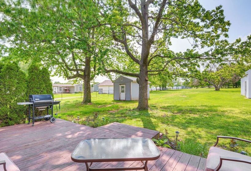 Pet Friendly Stockton Home Near City Park!