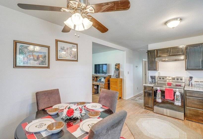 Quiet Atkins Home W/ Porch   Near Arkansas River!