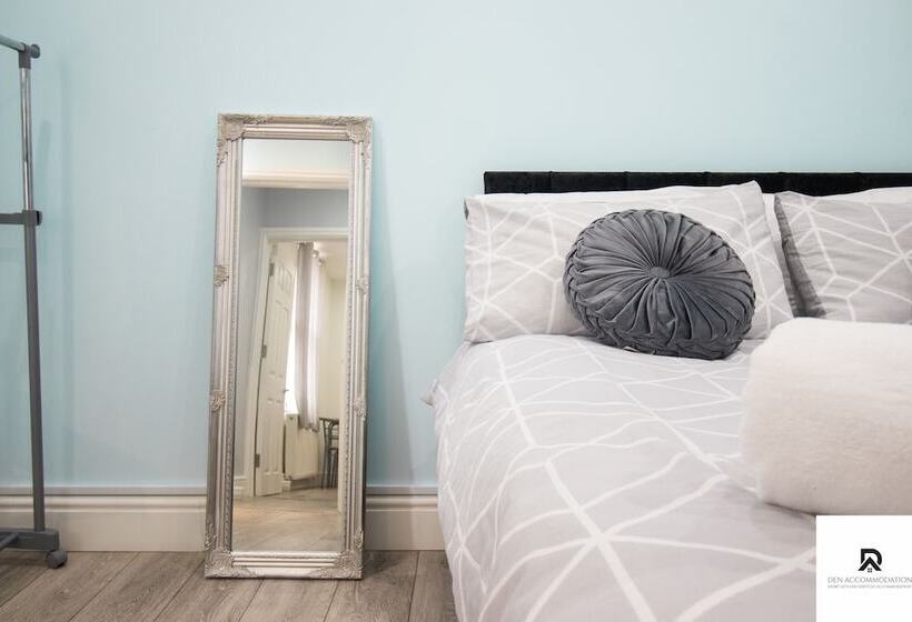 레지던스 2 Bed Near The O2 Arena & Excel & Free Parking