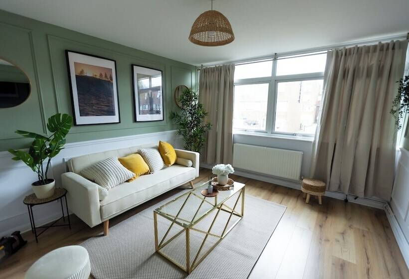 Резиденция Grace House 15 Minutes To Central London