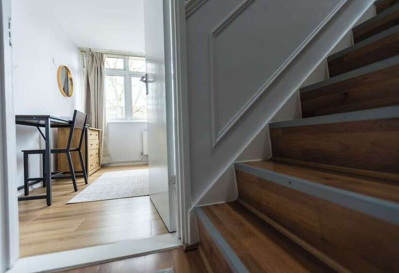 Резиденция Grace House 15 Minutes To Central London