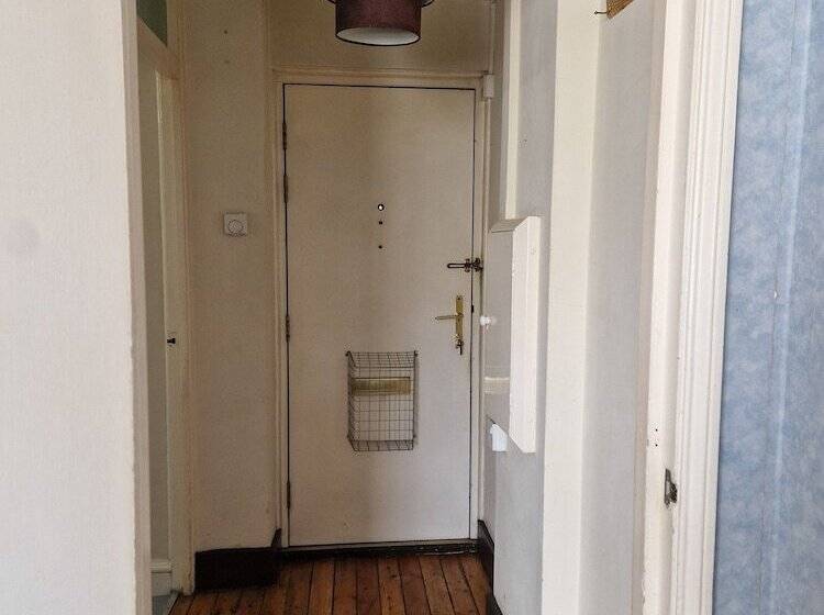 דירת נופש Inviting 2 Bed House In London