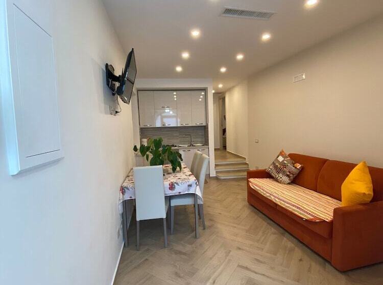 레지던스 Modern And Cozy Home At 200 Meters To The Beach