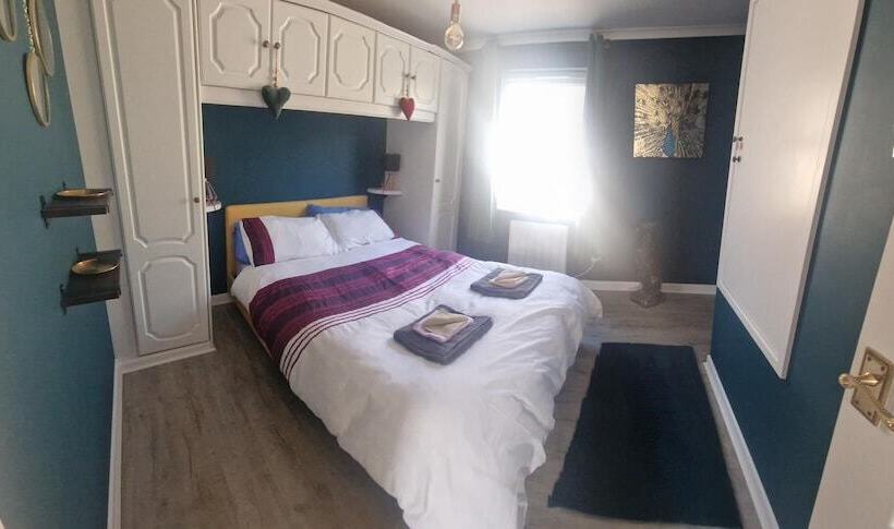 レジデンス 2br Sleeps4 Balcony Petsok Parking Ferryside