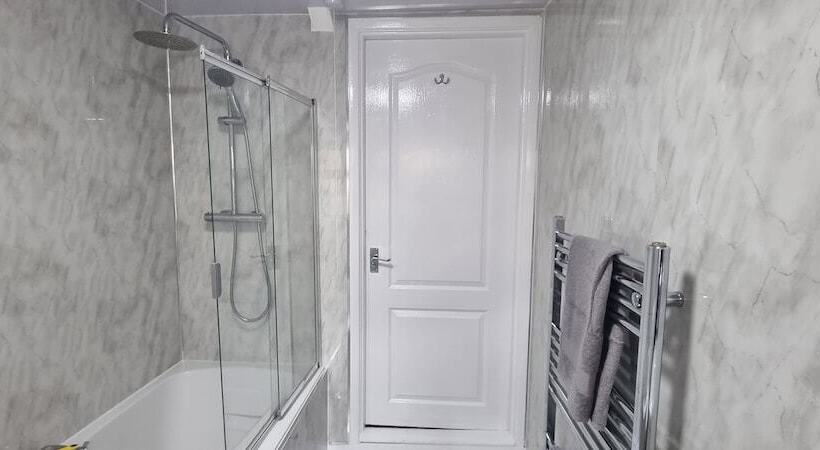 דירת נופש Traditional 3 Bed House On The Historic Headland