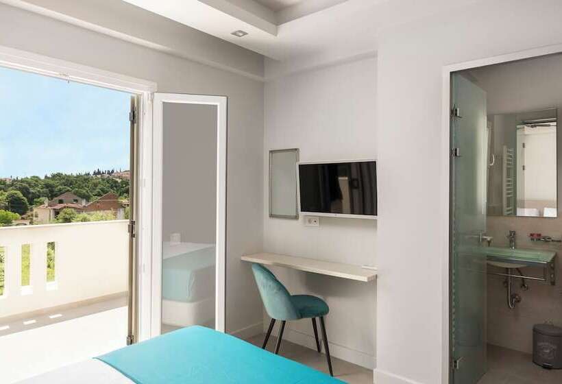 リゾートホテル Kopelula