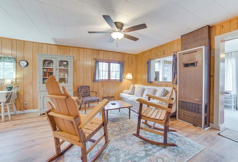 Roscommon Cabin < Half Mi To Higgins Lake!