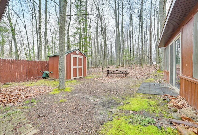 Roscommon Cabin < Half Mi To Higgins Lake!