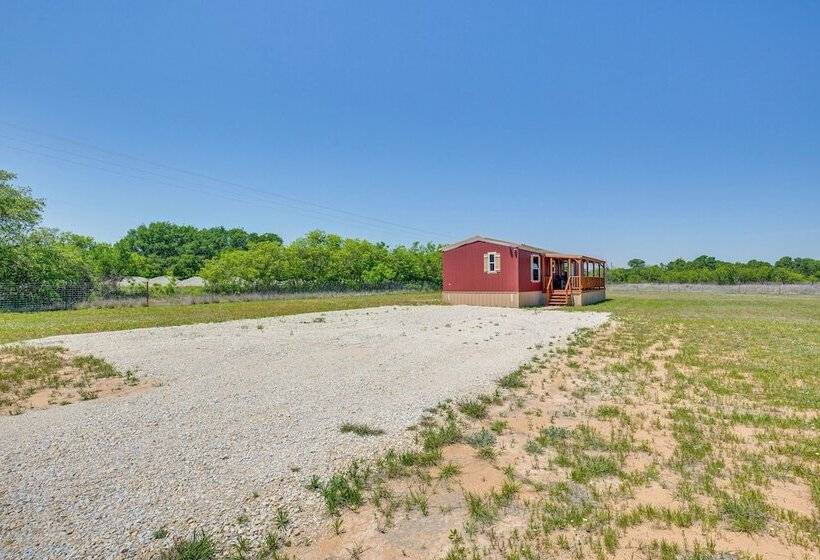 Secluded Texas Countryside Retreat Near Abilene