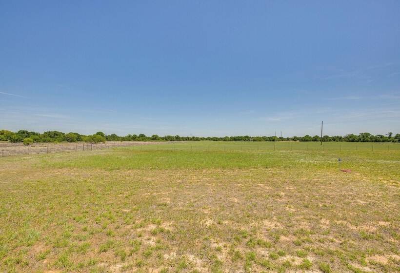 Secluded Texas Countryside Retreat Near Abilene