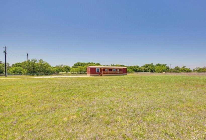 Secluded Texas Countryside Retreat Near Abilene