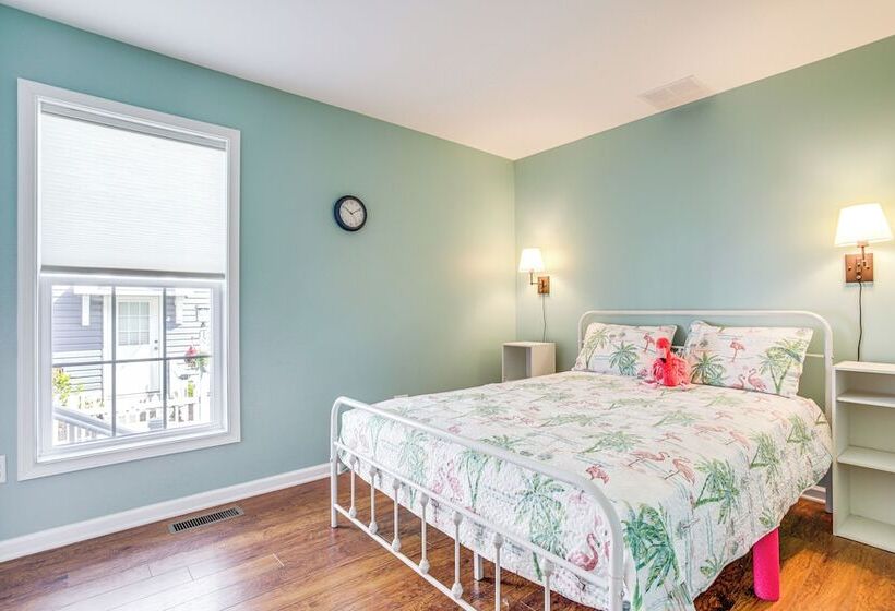 Selbyville Canal Front Home Near Beaches & Shops!