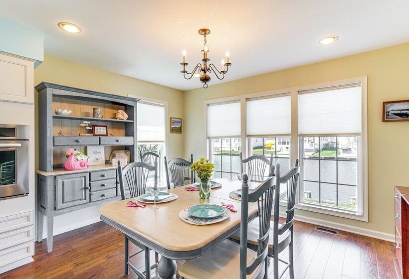 Selbyville Canal Front Home Near Beaches & Shops!