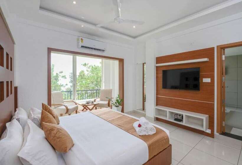 Sprise Munnar Resort And Spa