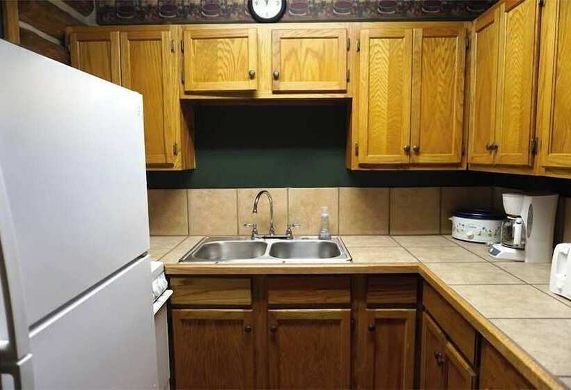 Stag Leap Cabins & Extended Stays