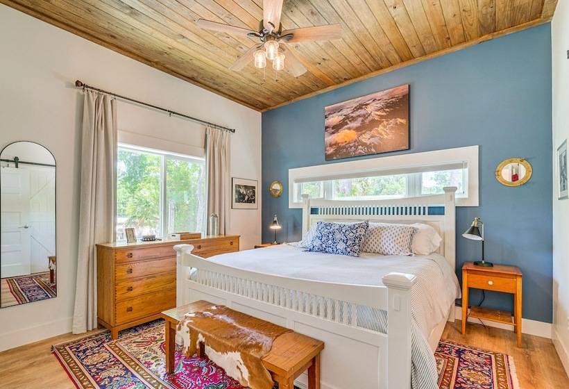 Stilt Style Cottage < 1 Mi To Downtown Yankeetown!