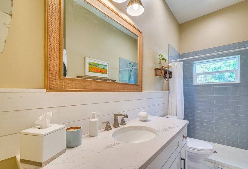 Stilt Style Cottage < 1 Mi To Downtown Yankeetown!