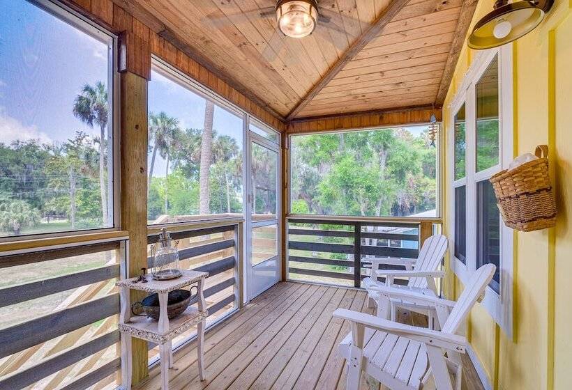 Stilt Style Cottage < 1 Mi To Downtown Yankeetown!