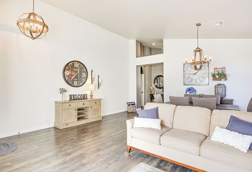 Stunning Oro Valley Home: Near Catalina State Park