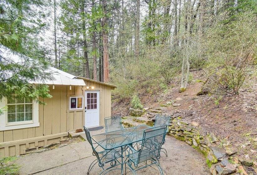Sugar Pine Cabin W/ Fire Pit ~ 8 Mi To Yosemite