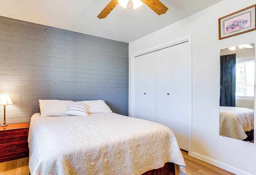 Sun City Home On Golf Course: Patio & Grill!