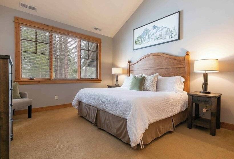 The Cottages At Old Greenwood