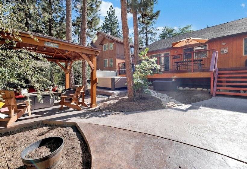 Three Bears Inn #2147