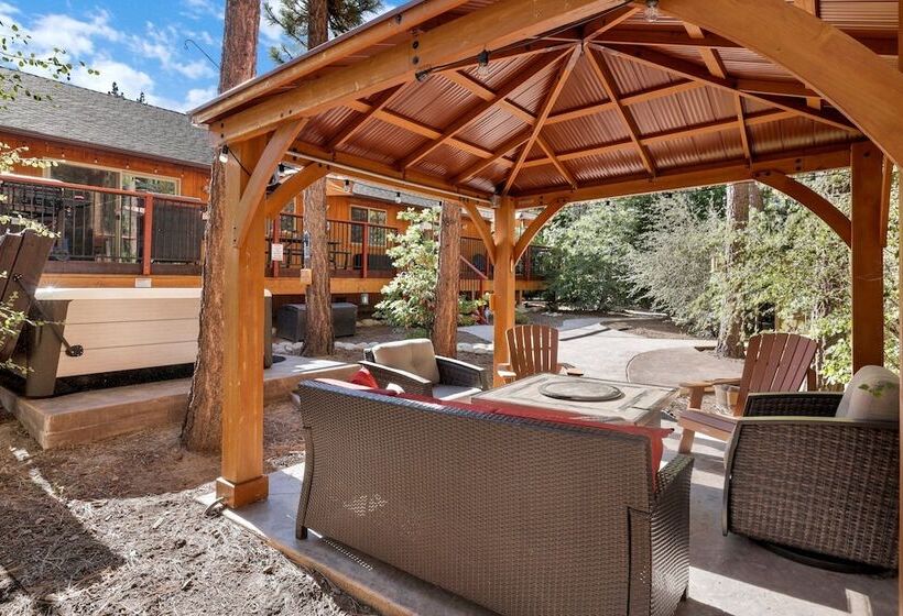 Three Bears Inn #2147