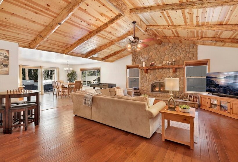 Three Bears Inn #2147