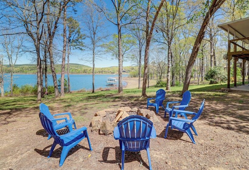 Tranquil Lakefront Greers Ferry Escape W/ Fire Pit