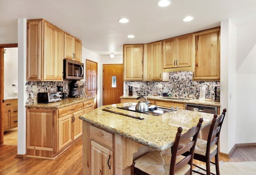 Travertine Dome Home #2241