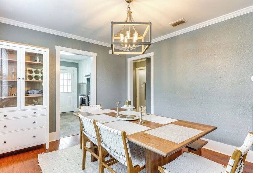 Updated Jacksonville Home < 1 Mi To St Johns River