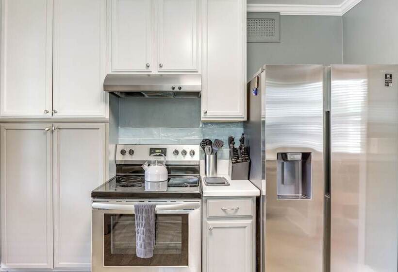 Updated Jacksonville Home < 1 Mi To St Johns River