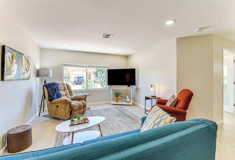 Updated Sun Lakes Home W/ Grill < 1 Mi To Golf