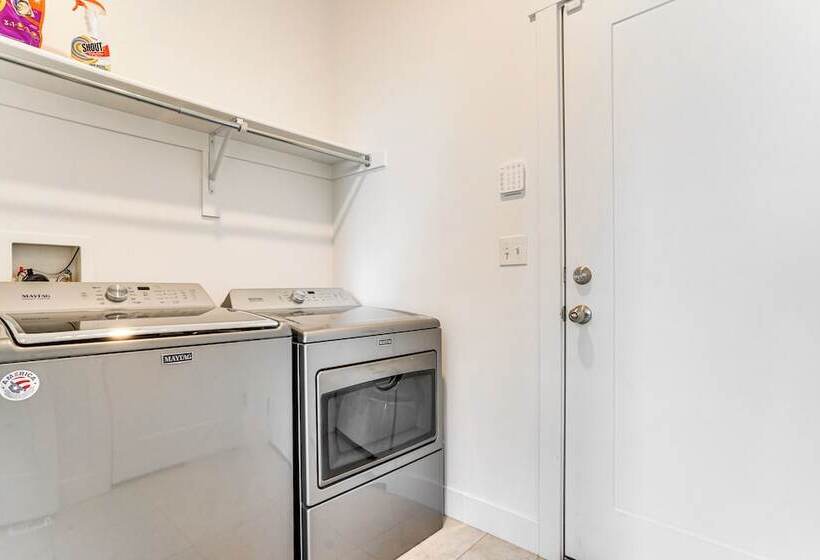 Vineyard Retreat W/ Gas Grill Near Utah Lake!