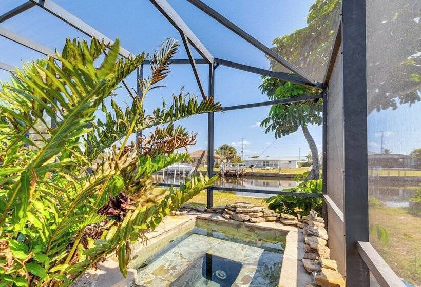 Waterfront Port Charlotte Home < 1 Mi To Beach!